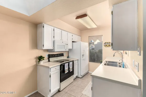 $240,000 | 10610 South 48th Street, Unit 1071, Phoenix, AZ 85044
