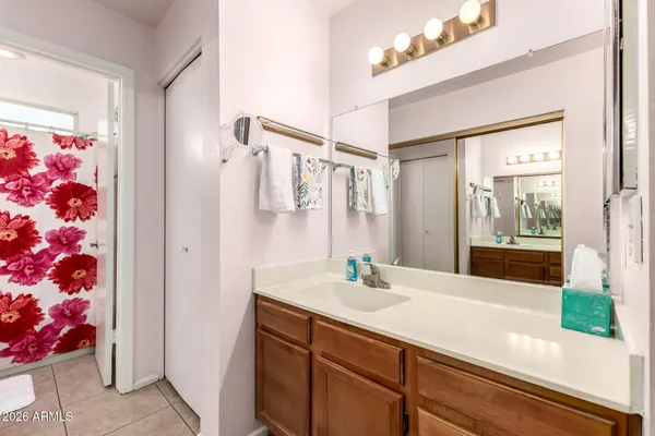 $240,000 | 10610 South 48th Street, Unit 1071, Phoenix, AZ 85044