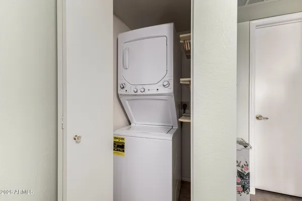 $240,000 | 10610 South 48th Street, Unit 1071, Phoenix, AZ 85044