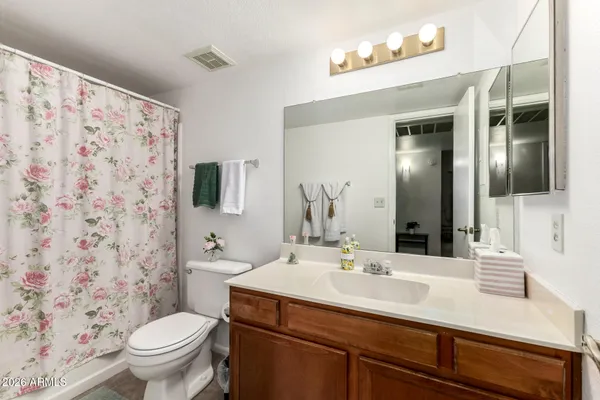 $240,000 | 10610 South 48th Street, Unit 1071, Phoenix, AZ 85044