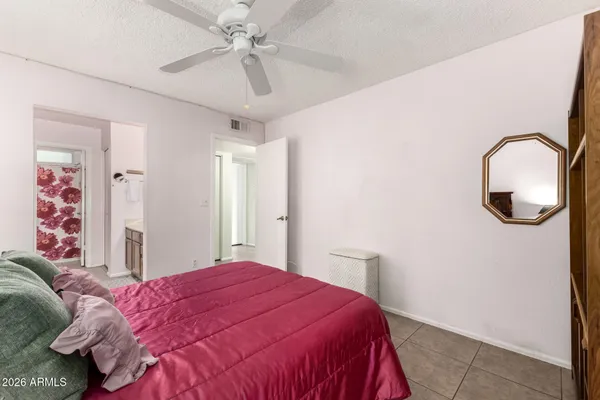 $240,000 | 10610 South 48th Street, Unit 1071, Phoenix, AZ 85044