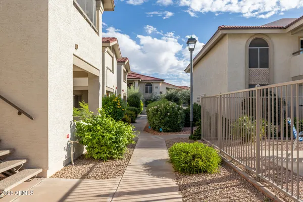 $240,000 | 10610 South 48th Street, Unit 1071, Phoenix, AZ 85044