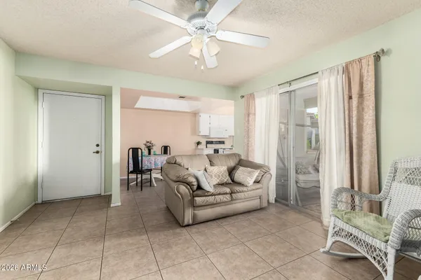 $240,000 | 10610 South 48th Street, Unit 1071, Phoenix, AZ 85044