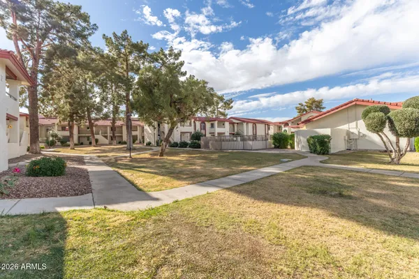 $240,000 | 10610 South 48th Street, Unit 1071, Phoenix, AZ 85044
