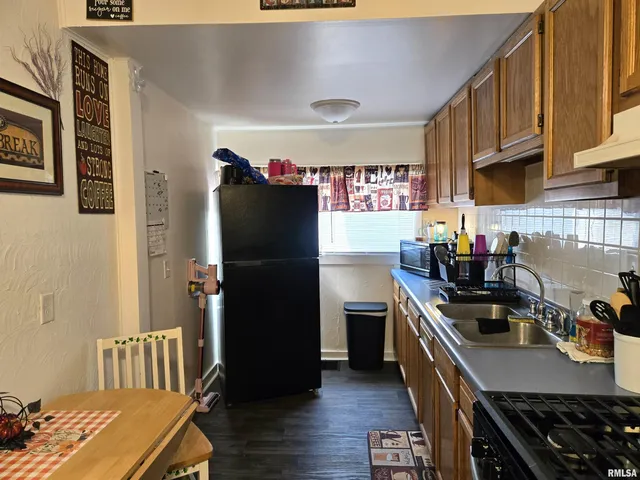 $125,900 | 564 South Main Street, Canton, IL 61520