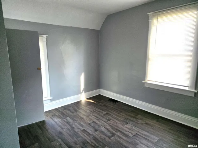 $125,900 | 564 South Main Street, Canton, IL 61520