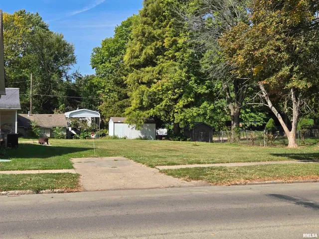 $125,900 | 564 South Main Street, Canton, IL 61520