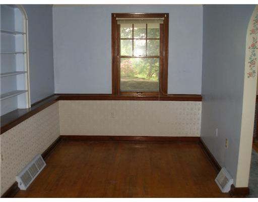 1133 Altman Road Jeannette, PA 15644 - Photo 5 of 15 Dining Room.