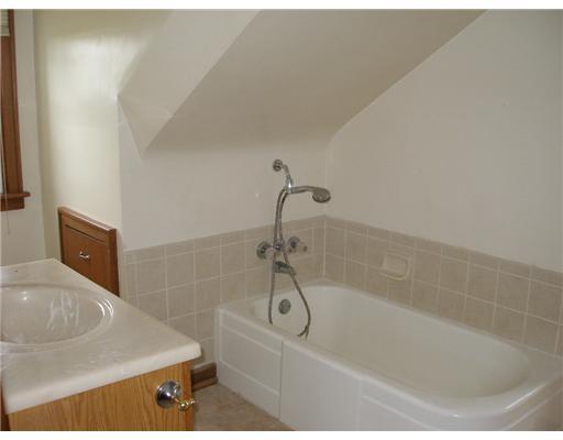 1133 Altman Road Jeannette, PA 15644 - Photo 7 of 15 Master Bath/Spa.