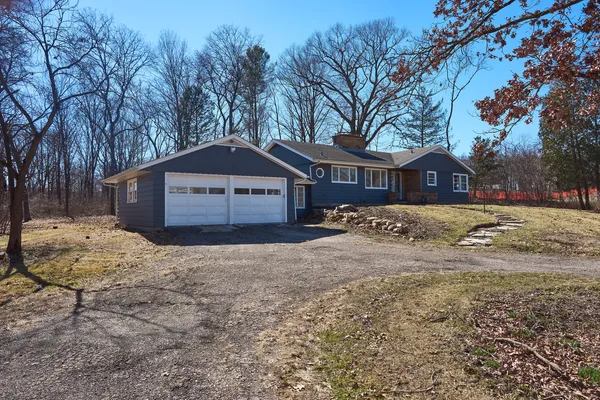 $595,000 | 25-w621 Indian Hill Drive, Naperville, IL 60563