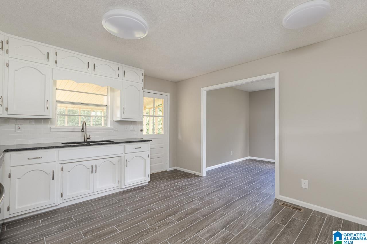 1239 8th Avenue Southwest Alabaster, AL 35007 - Photo 11 of 35