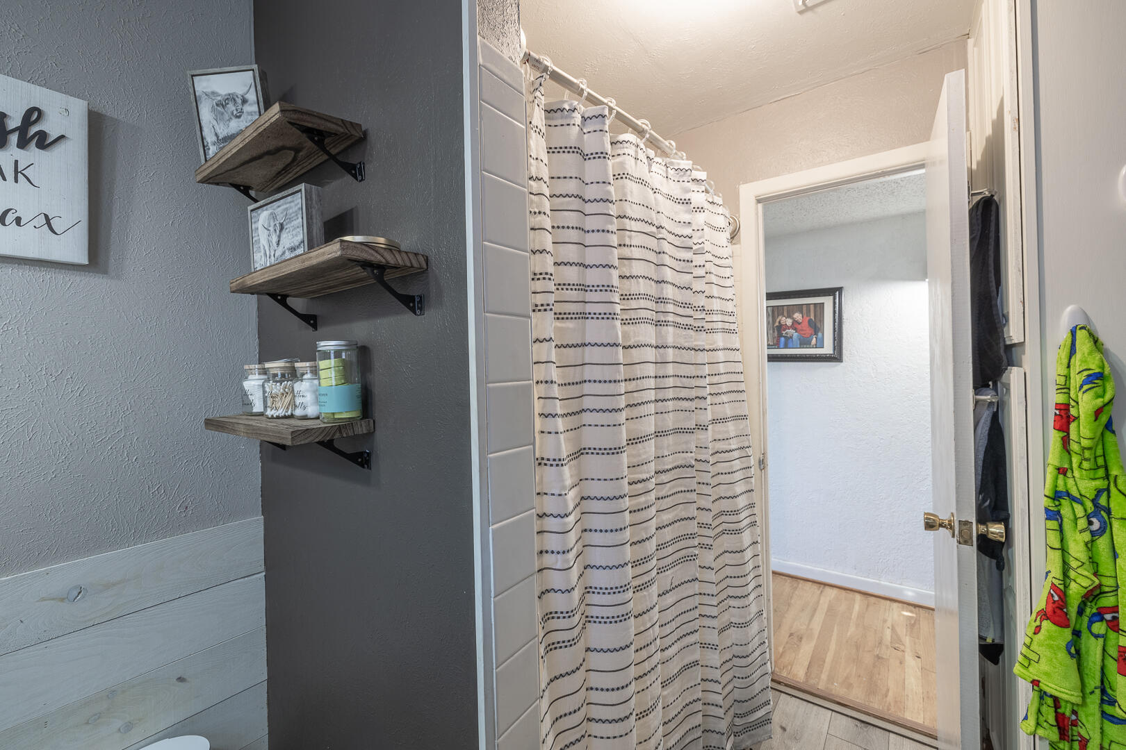 710 West 5th Street Post, TX 79356 - Photo 13 of 50 a view of bathroom with a shower
