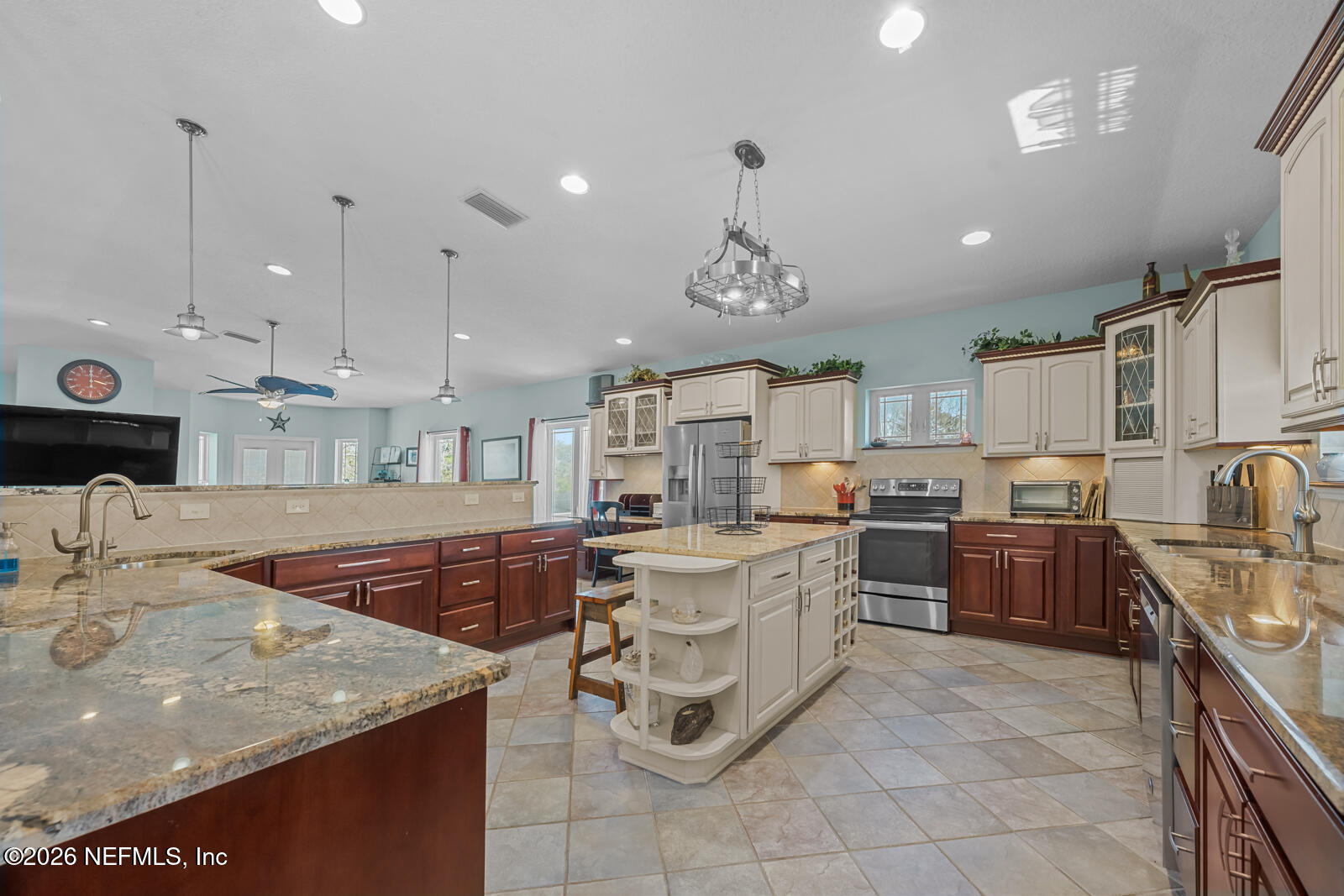 4539 Ribault Park Street Jacksonville, FL 32233 - Photo 40 of 62 Kitchen