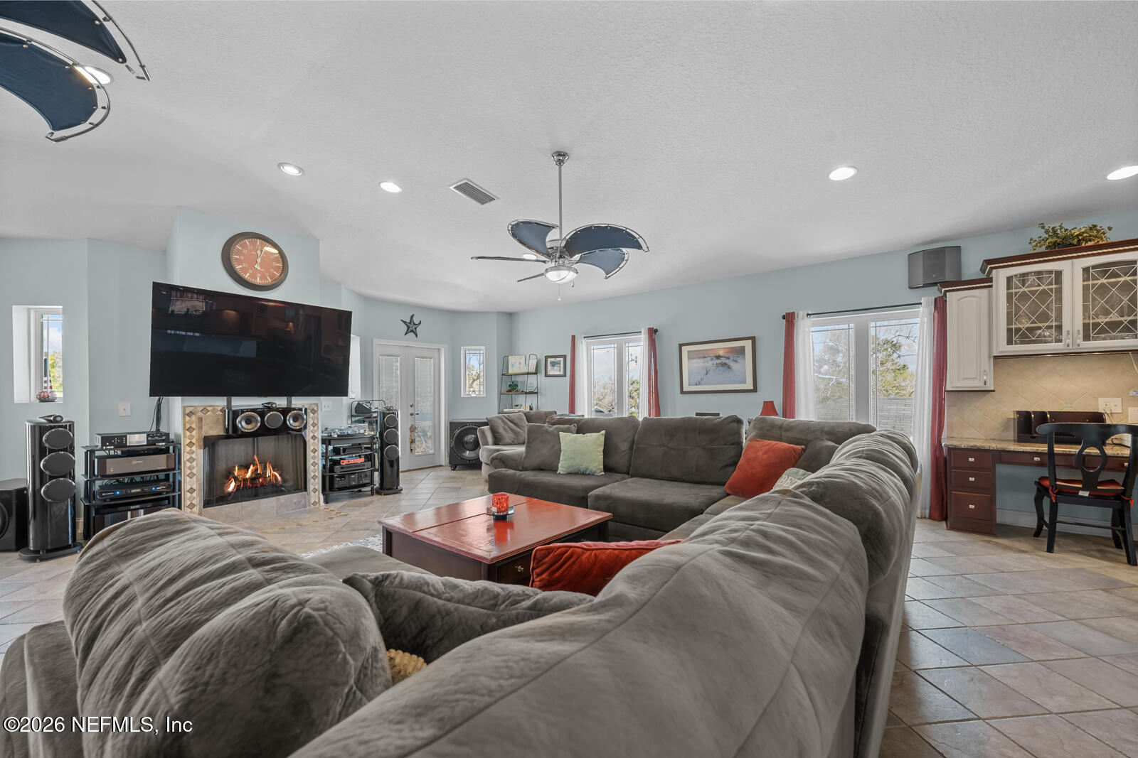 4539 Ribault Park Street Jacksonville, FL 32233 - Photo 45 of 62 Living area