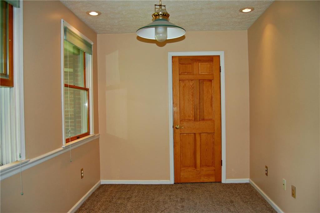 1887 Reissing Road McDonald, PA 15057 - Photo 12 of 25 DEN AREA OFF ENTRY