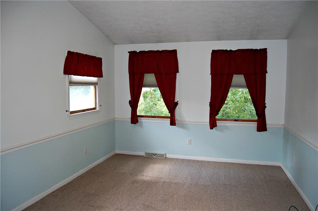 1887 Reissing Road McDonald, PA 15057 - Photo 16 of 25 MASTER BEDROOM
