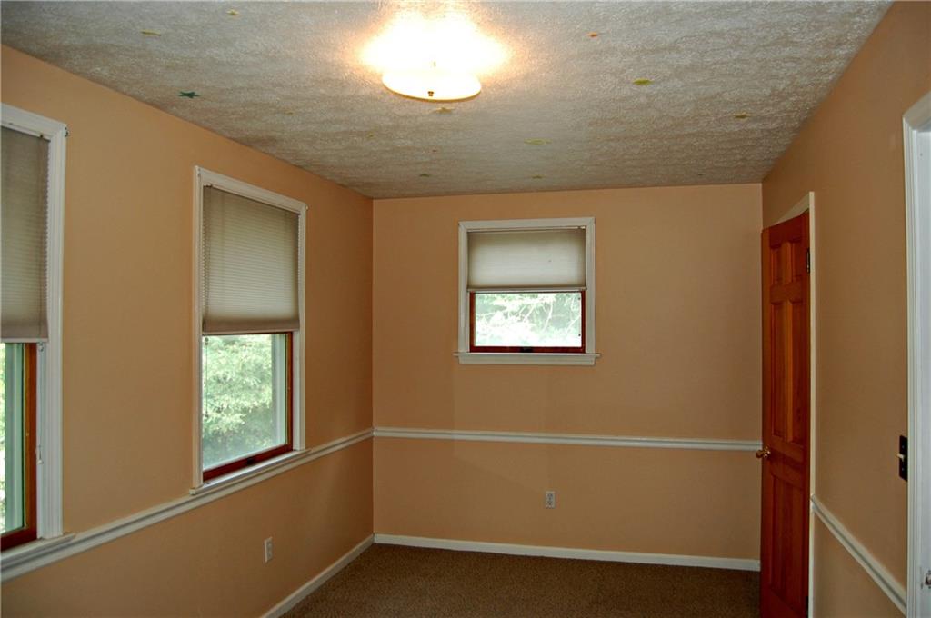 1887 Reissing Road McDonald, PA 15057 - Photo 21 of 25 ANOTHER BEDROOM, LIGHT AND BRIGHT
