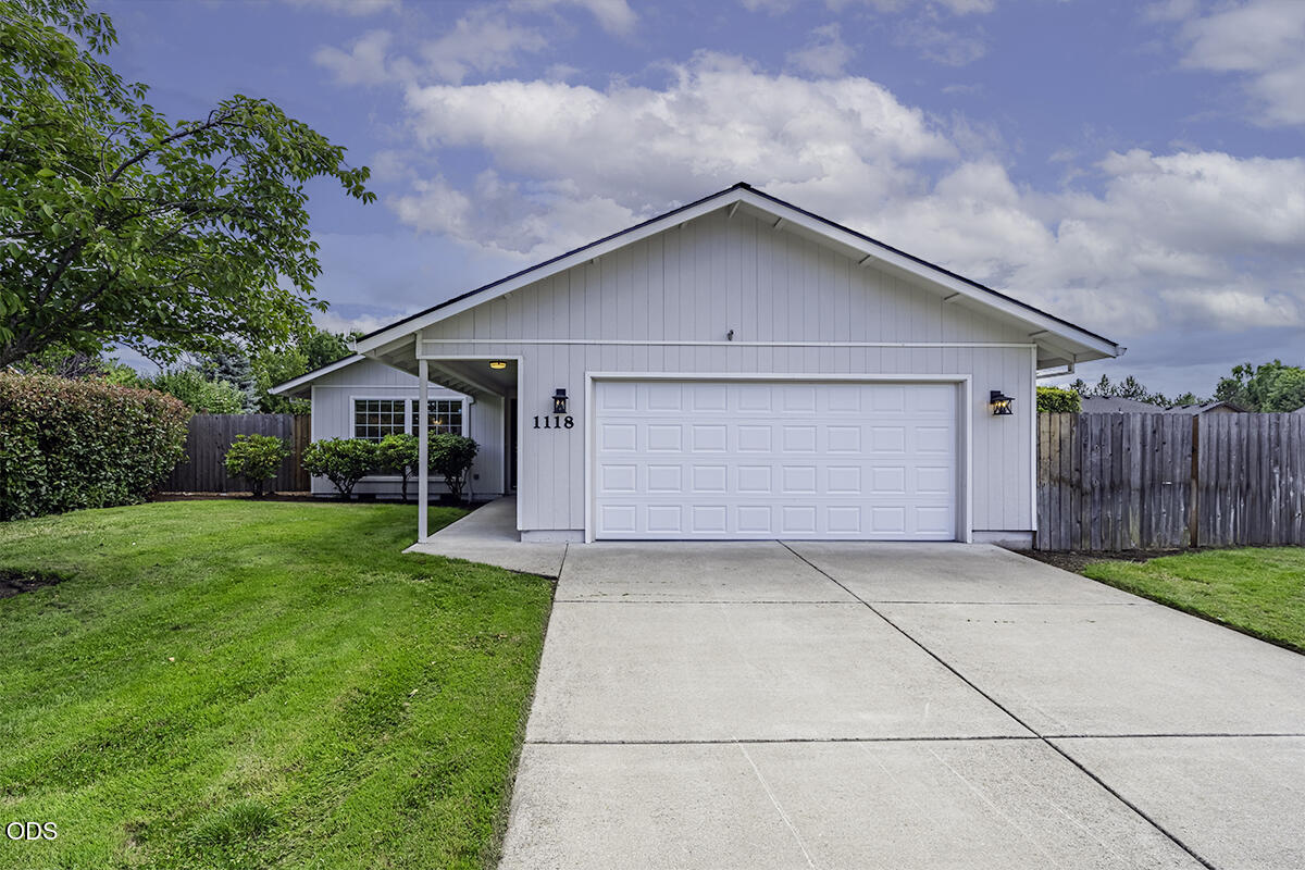 1118 Angela Court Central Point, OR 97502 - Photo 22 of 22