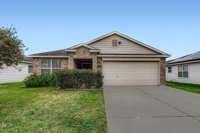 $240,000 | 4618 Trinity River Court, Spring, TX 77386