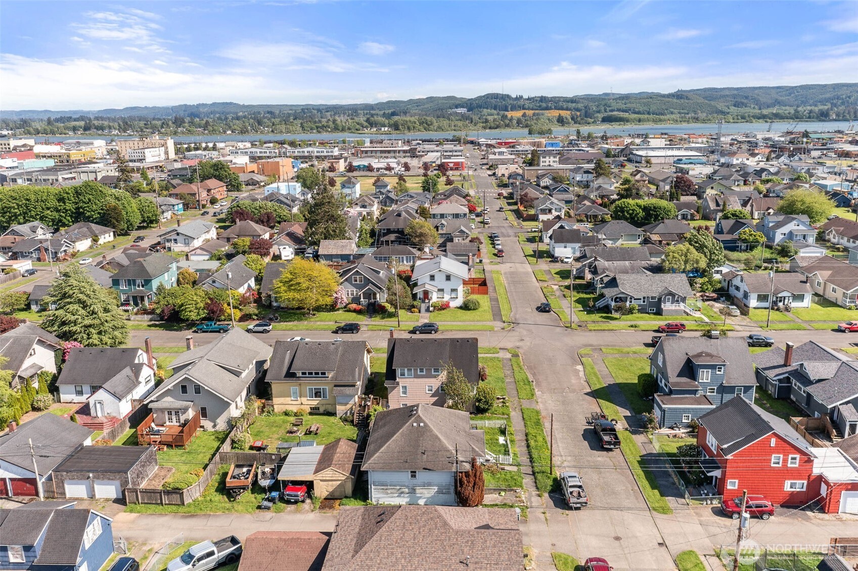 422 West 3rd Street Aberdeen, WA 98520 - Photo 23 of 24