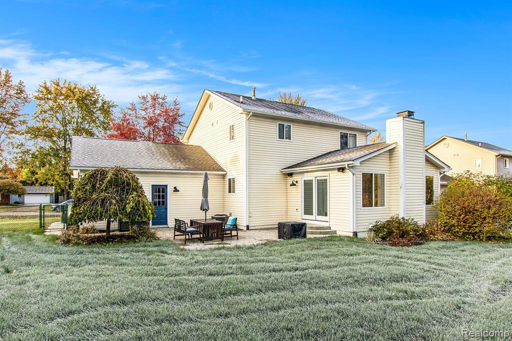 1960 Grace Avenue Rochester Hills, MI 48309 - Photo 29 of 35