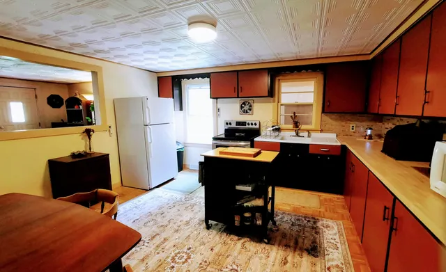 $420,000 | 8424 3rd Street, Onekama, MI 49675