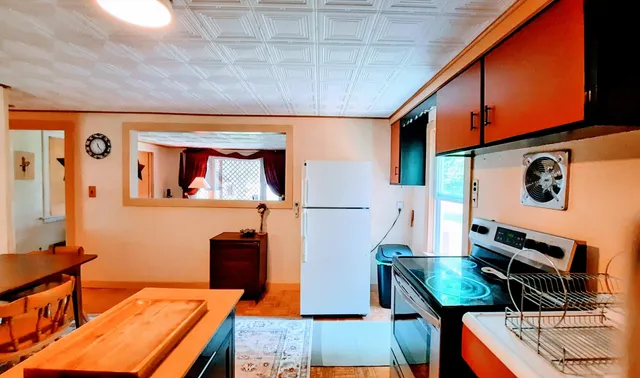 $420,000 | 8424 3rd Street, Onekama, MI 49675