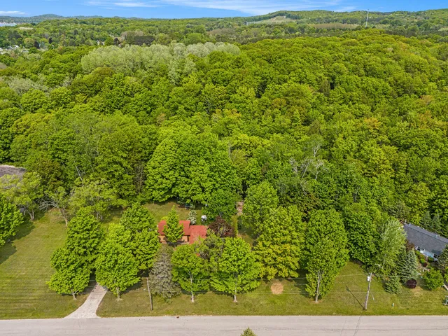 $420,000 | 8424 3rd Street, Onekama, MI 49675