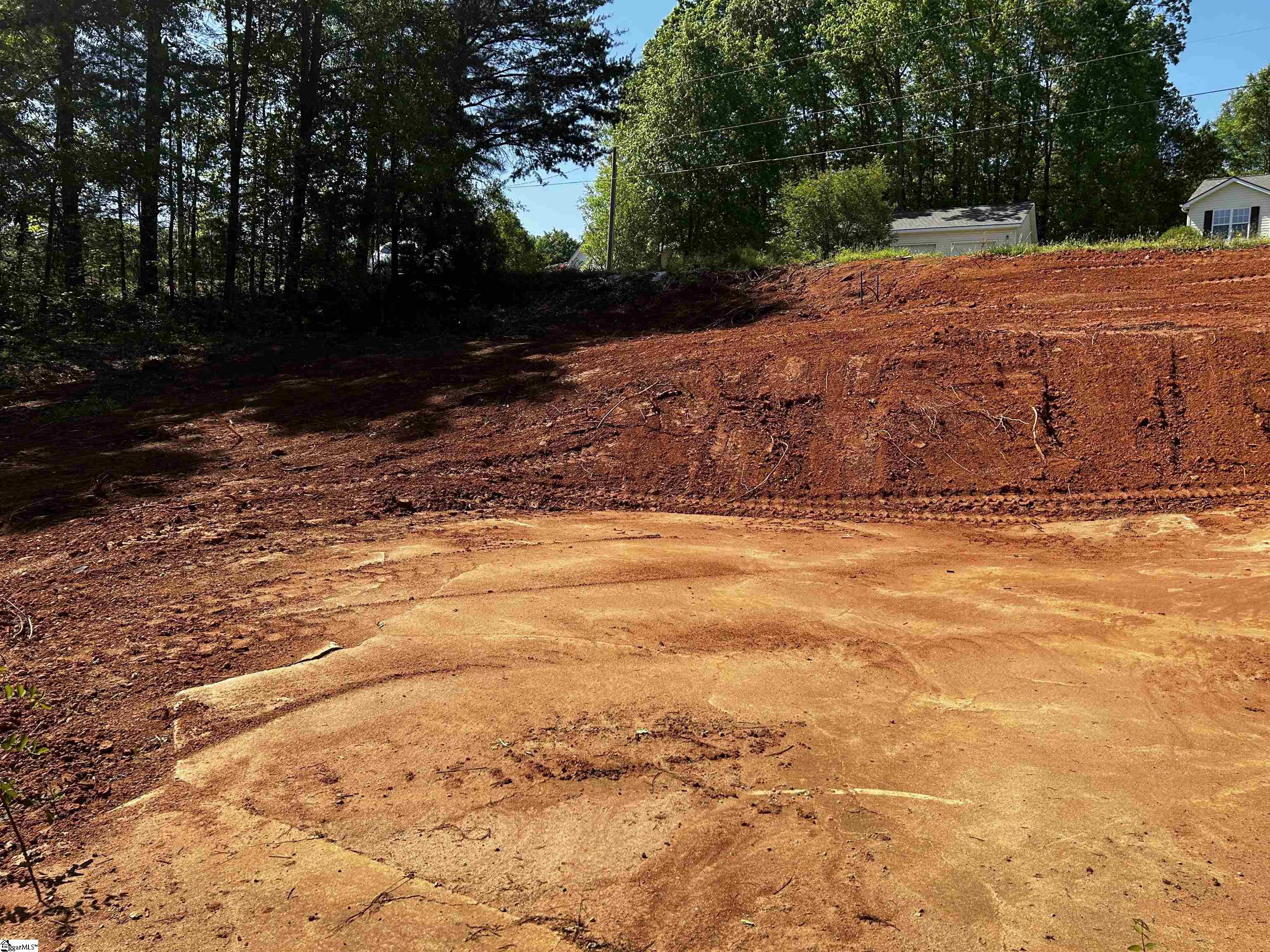 103 Lehigh Lane Easley, SC 29640 - Photo 2 of 8