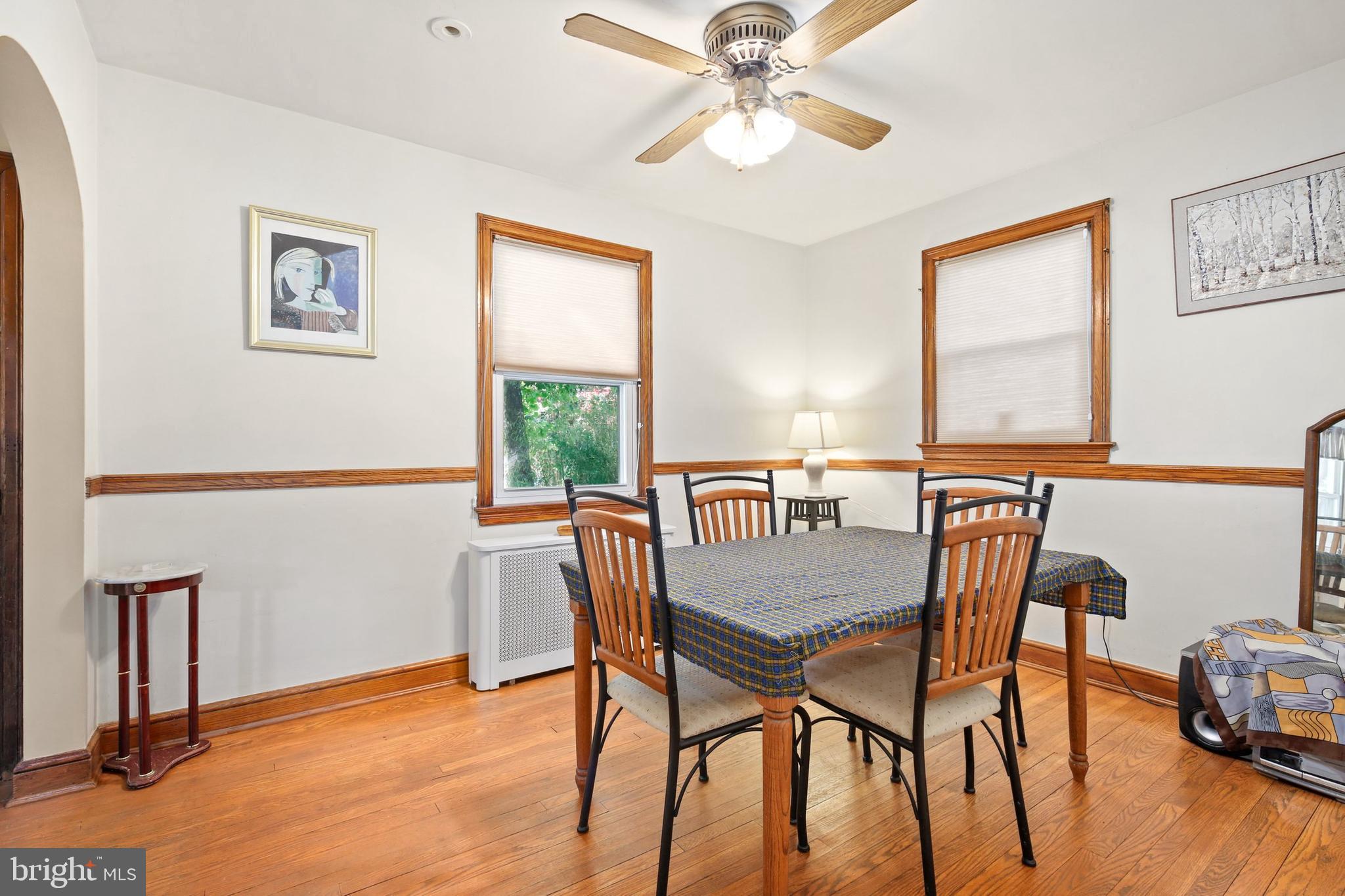 611 Easley Street Silver Spring, MD 20910 - Photo 7 of 29 Gallery Image 7