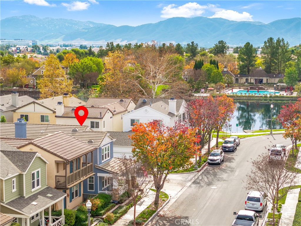 40152 Stowe Road Temecula, CA 92591 - Photo 41 of 56 a view of city and lake with houses