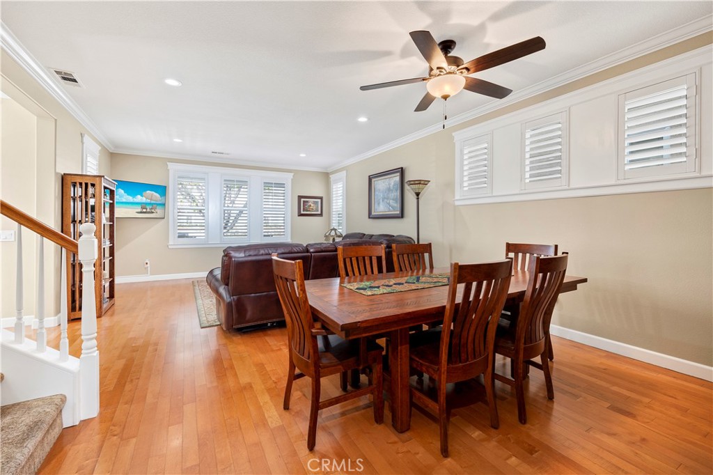 40152 Stowe Road Temecula, CA 92591 - Photo 9 of 56 a dining room with furniture and window
