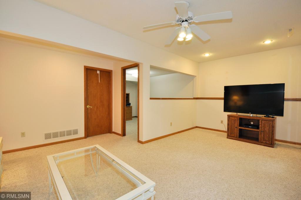 3937 Polar Lane Rochester, MN 55906 - Photo 24 of 30