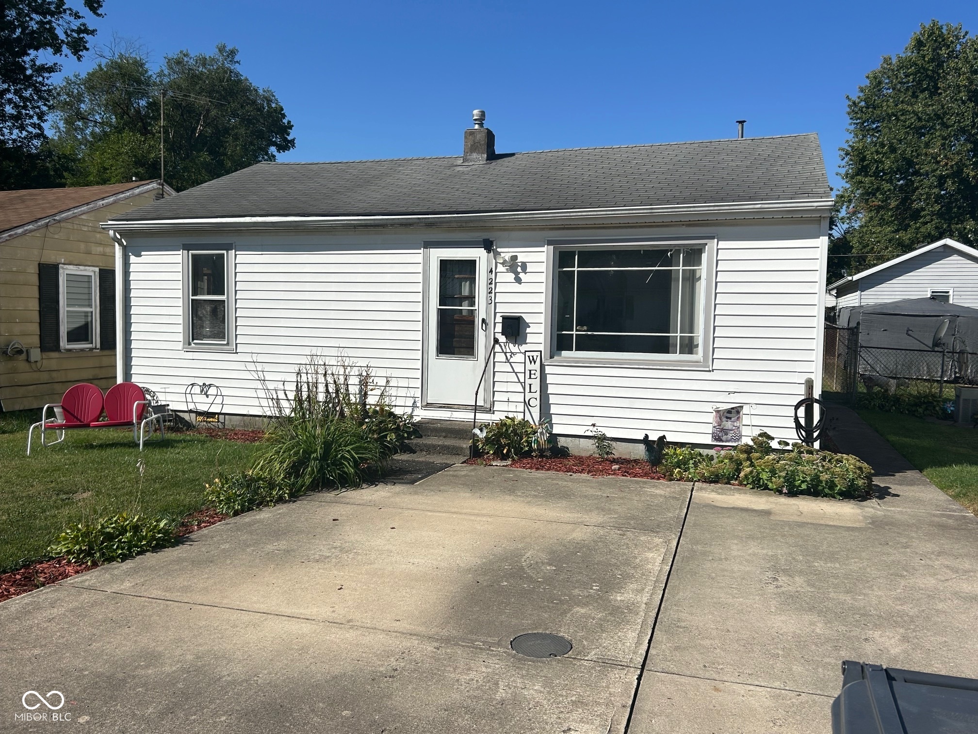 4223 Delaware Street Anderson, IN 46013 - Photo 1 of 12 Gallery Image 1