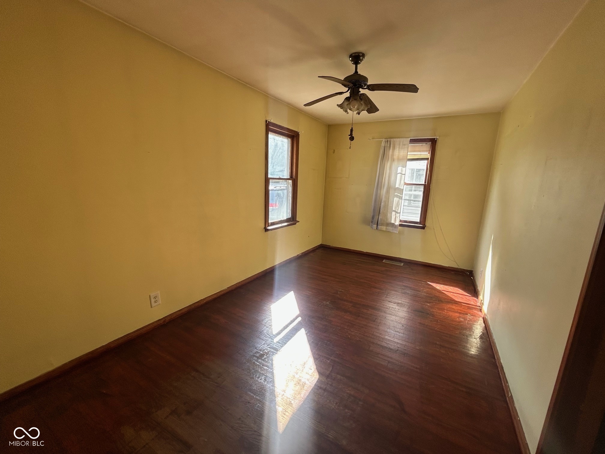 4223 Delaware Street Anderson, IN 46013 - Photo 6 of 12 Gallery Image 6