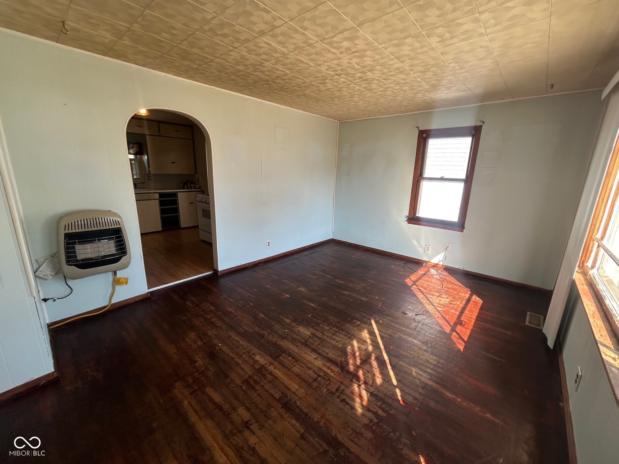 4223 Delaware Street Anderson, IN 46013 - Photo 7 of 12 Gallery Image 7