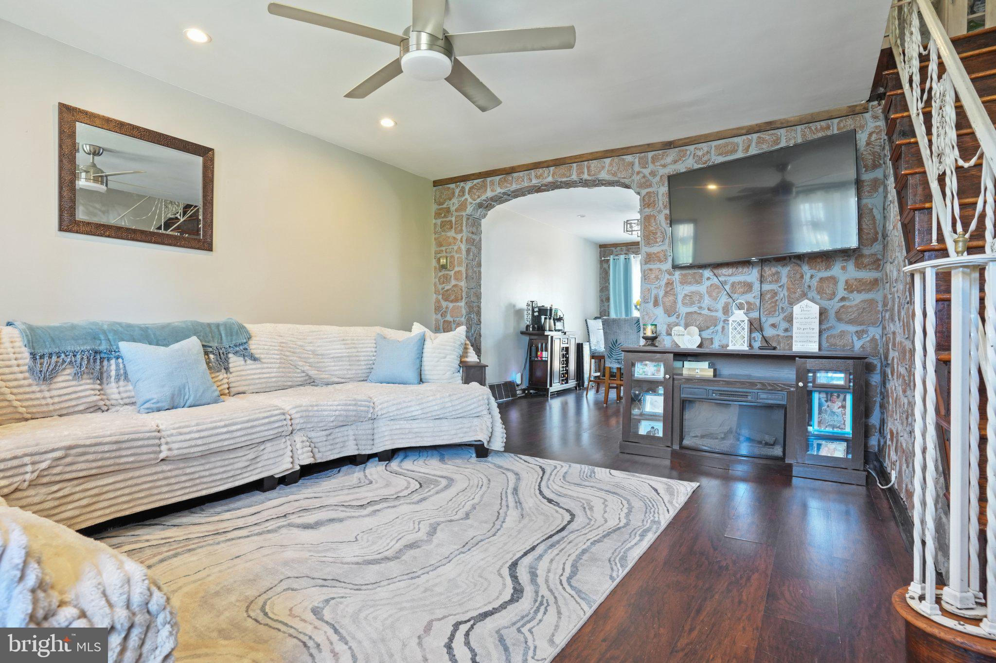 7242 Algard Street Philadelphia, PA 19135 - Photo 4 of 25 Charming living space with stone accents.
