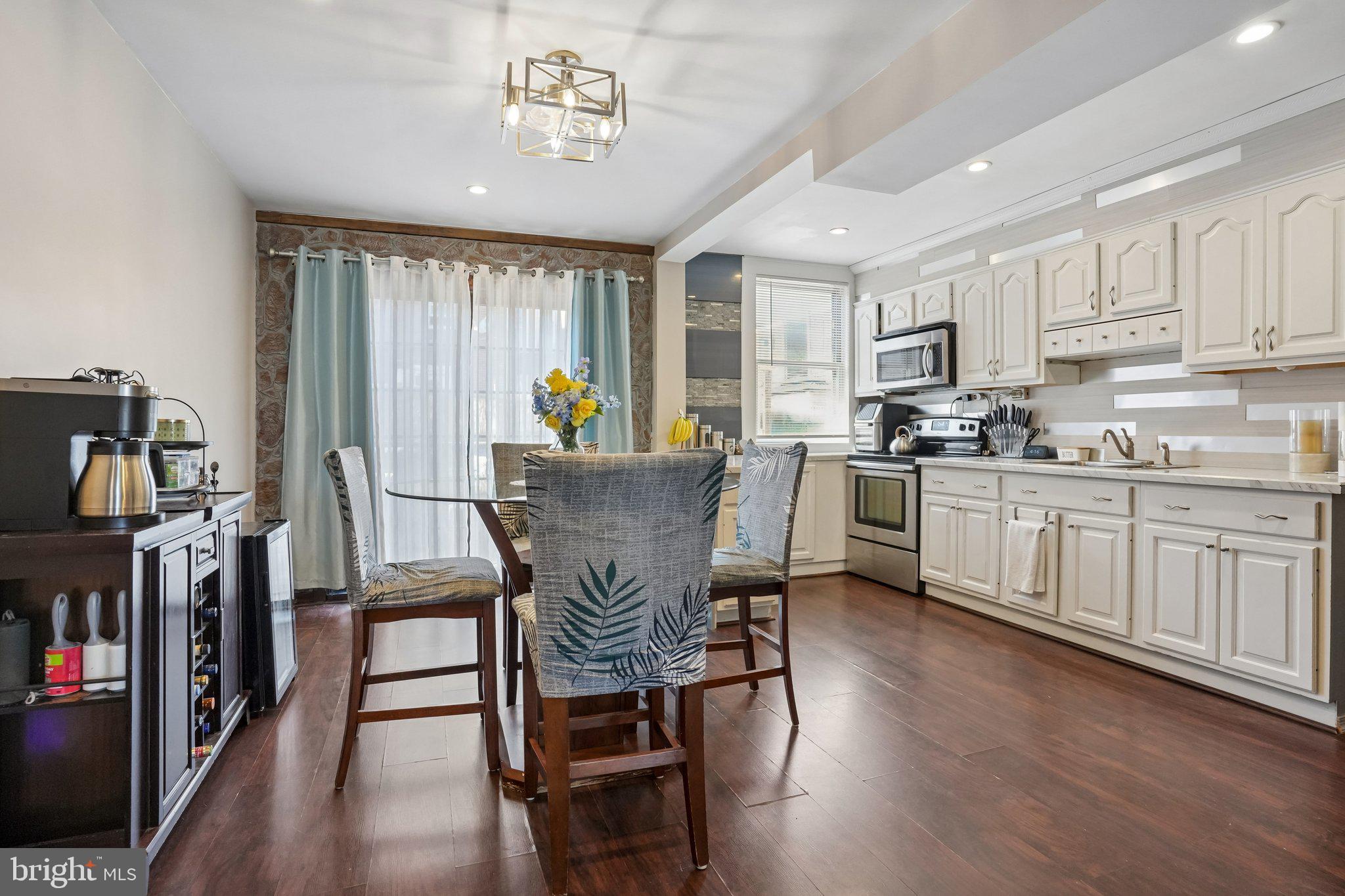 7242 Algard Street Philadelphia, PA 19135 - Photo 8 of 25 Bright and inviting kitchen space.