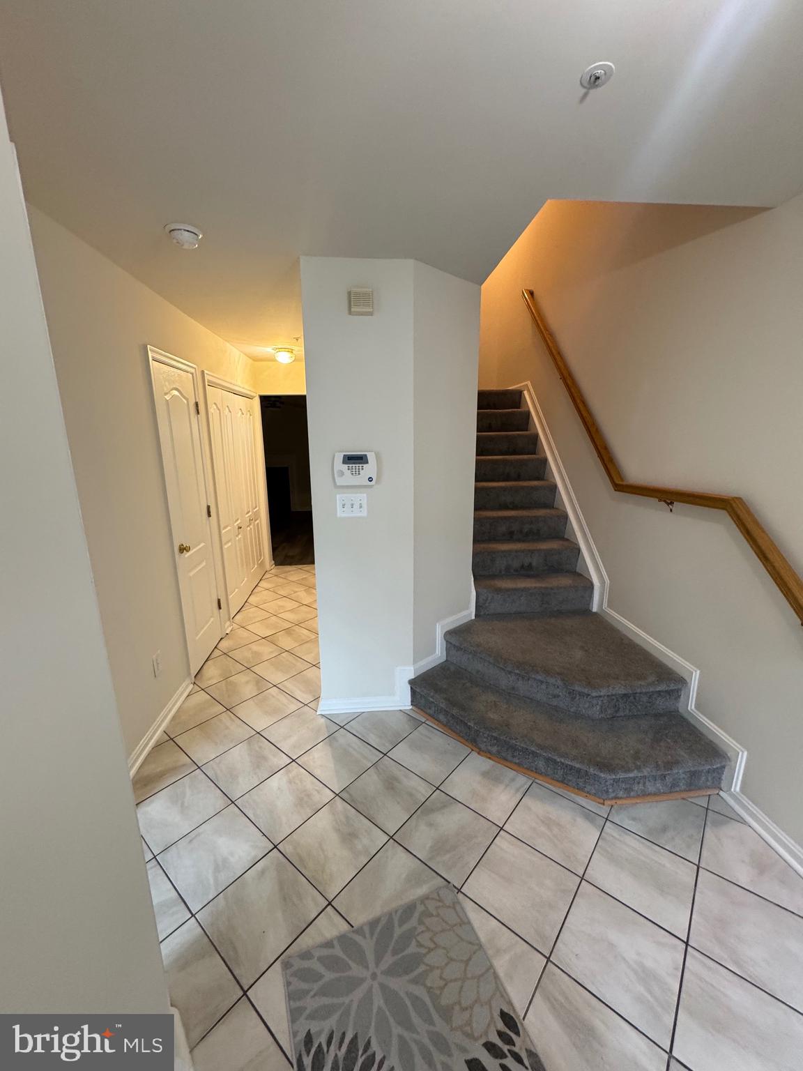 7705 Periwinkle Way, Unit 71 Severn, MD 21144 - Photo 2 of 28 a view of entryway and hall