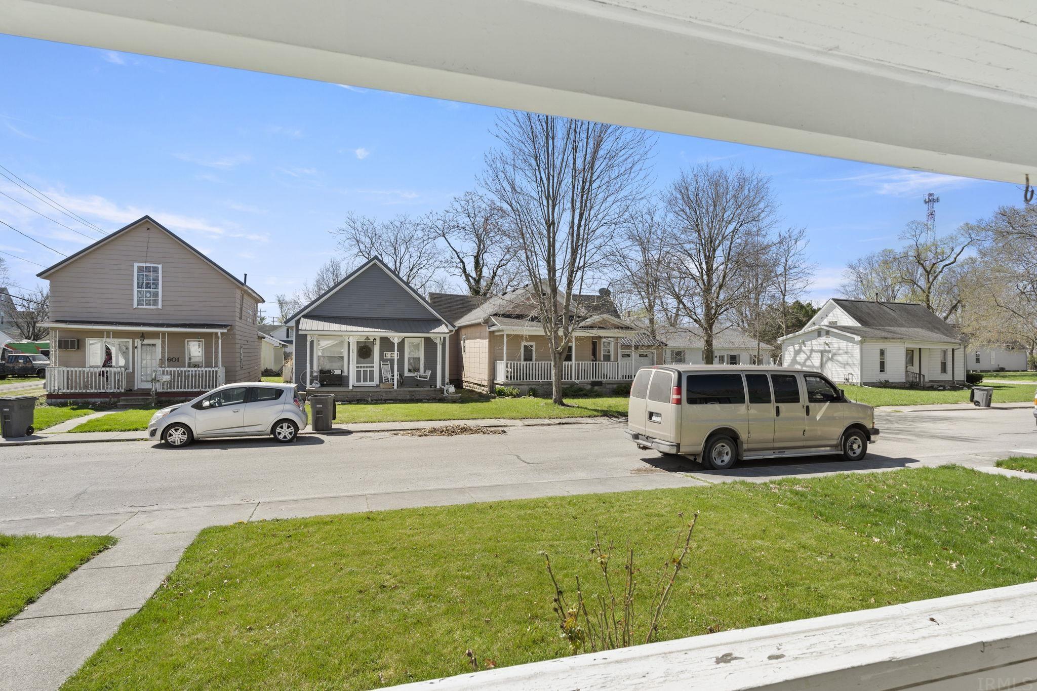 606 Indiana Street Decatur, IN 46733 - Photo 6 of 28