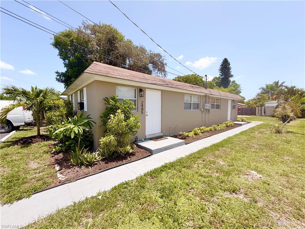 2485 Bayside Street Naples, FL 34112 - Photo 1 of 24