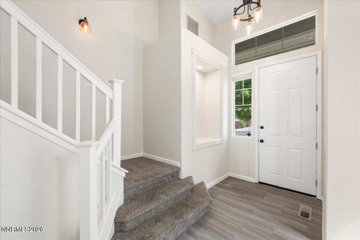 1680 Cattlemen Court Reno, NV 89521 - Photo 5 of 45 05-DSC_1192-2
