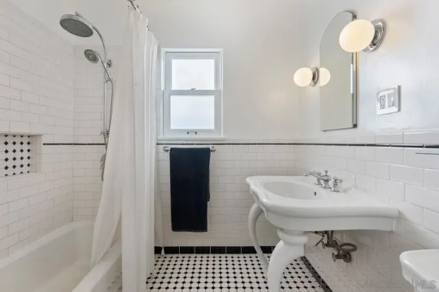 $1,349,999 | 4460-4462 Dayton Street, San Diego, CA 92115