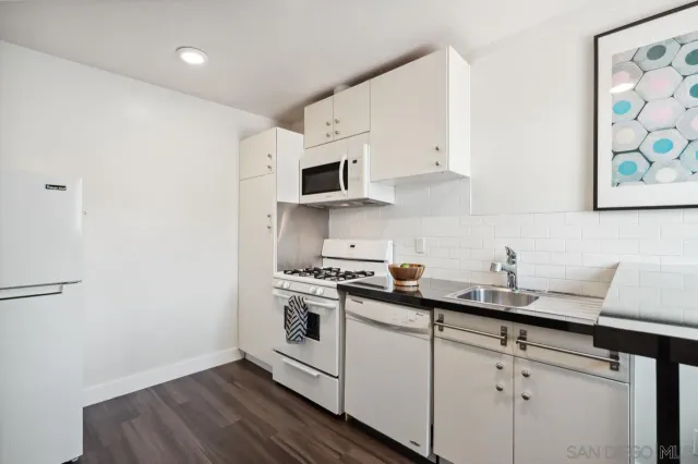 $1,349,999 | 4460-4462 Dayton Street, San Diego, CA 92115