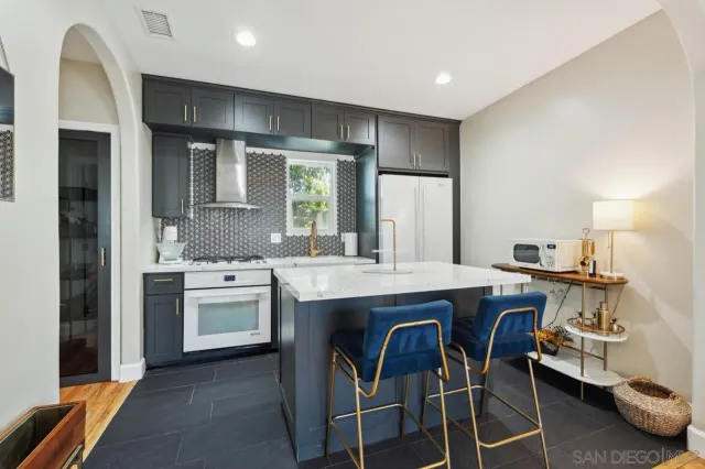 $1,349,999 | 4460-4462 Dayton Street, San Diego, CA 92115