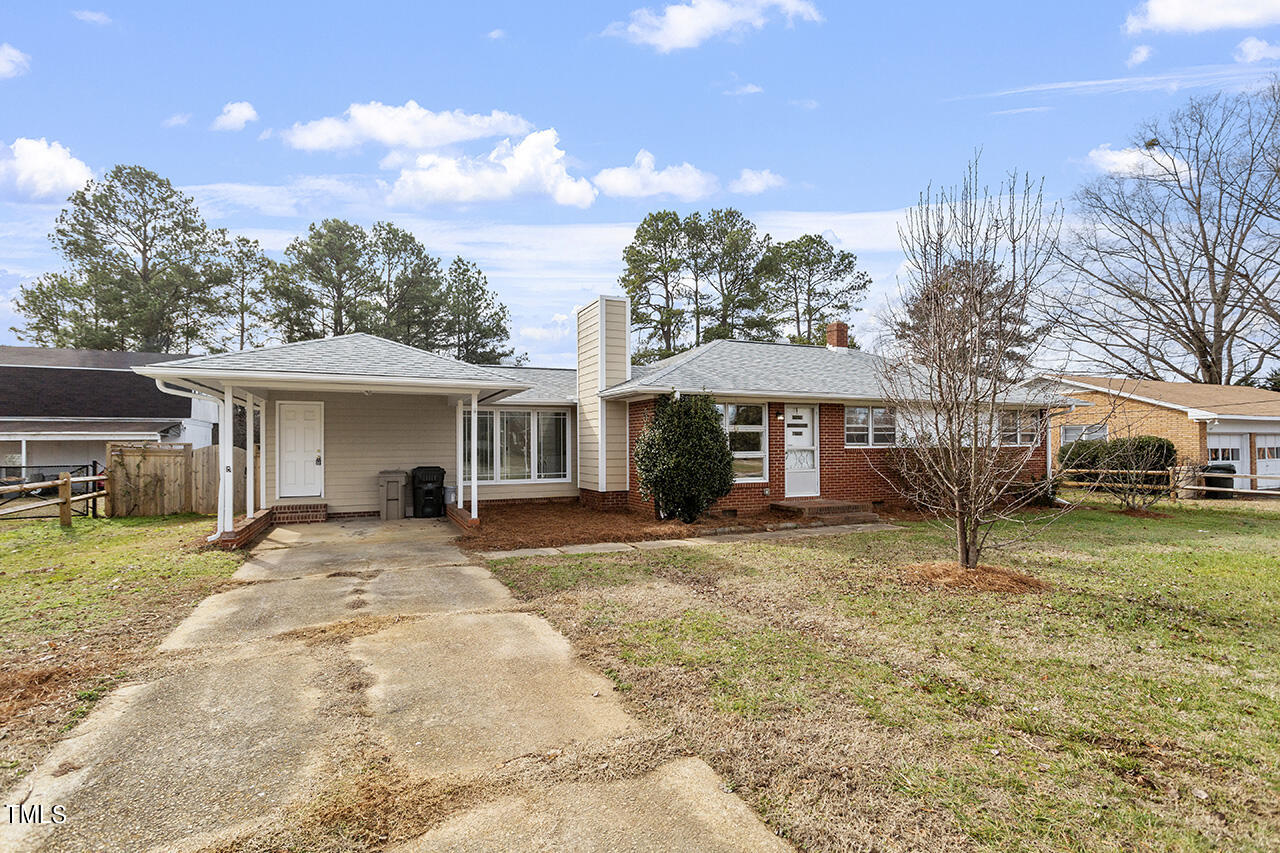 727 Winterlochen Road Raleigh, NC 27603 - Photo 3 of 35 727 Winterlochen Road_04