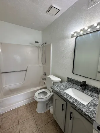 $1,500 | 14214 Flair Drive, Houston, TX 77049