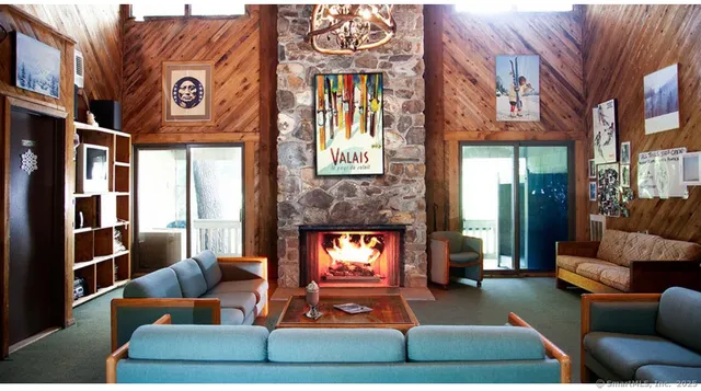 $2,250 | 213 Ledge Drive, Unit 213, Torrington, CT 06790