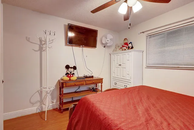 $430,000 | 4063 Pot O Gold Street, West Palm Beach, FL 33406