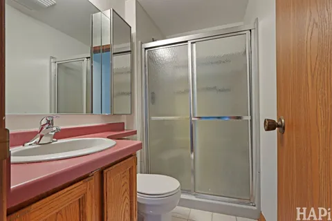 $425,000 | 27236 West Northwest Highway, Barrington, IL 60010